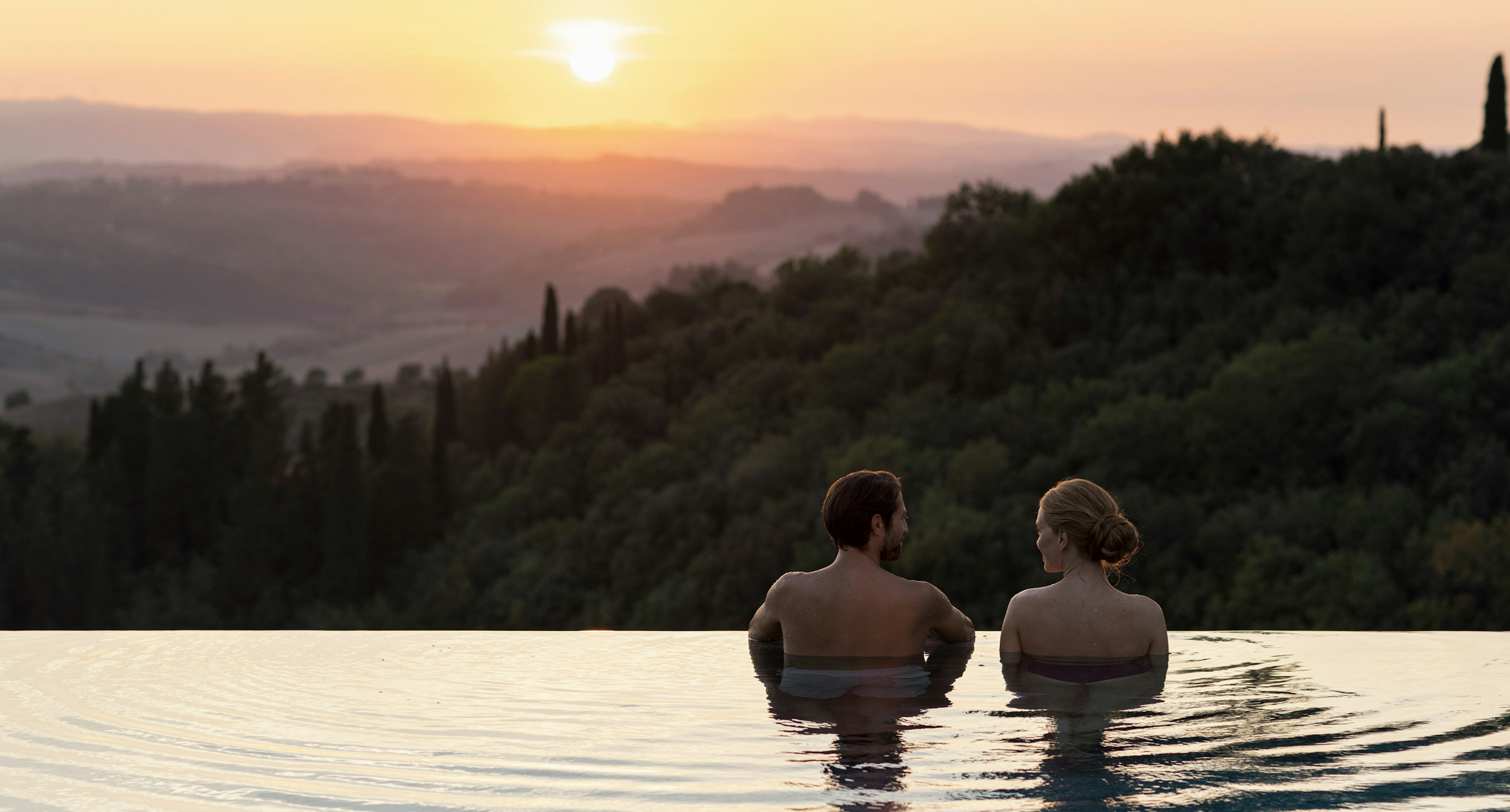 luxury places to stay in tuscany