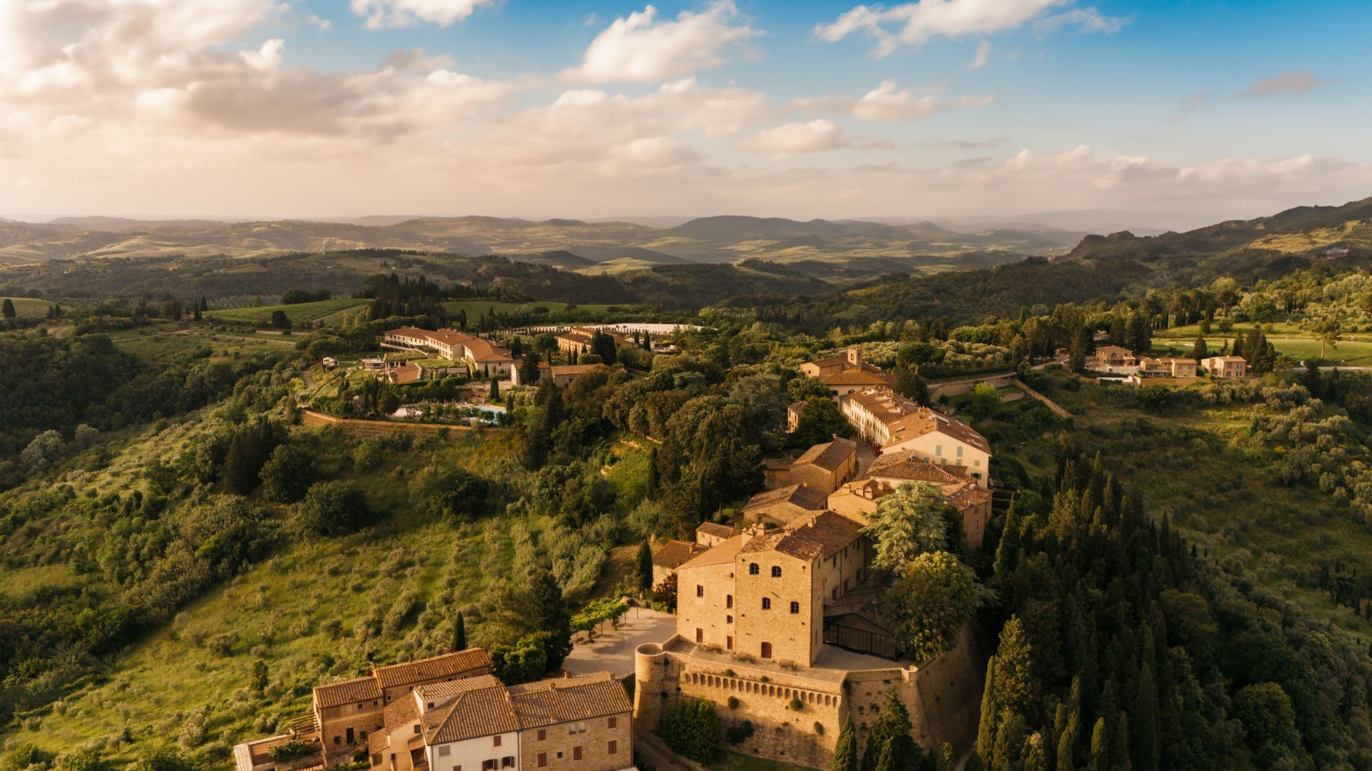 MOGGI60 DJI 20240522191023 0072 D MOD 2024 11 20 135427 dybz