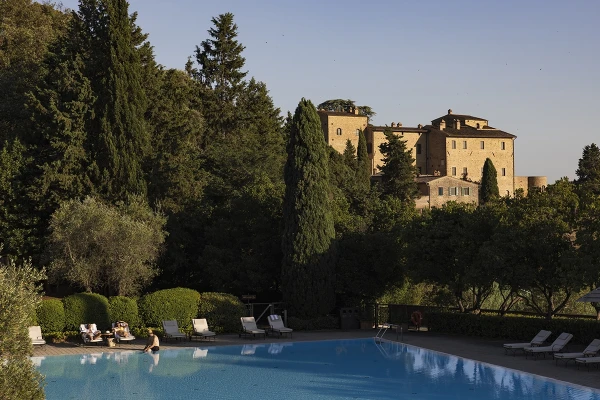 Card benessere bordo piscina