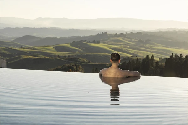 Infinity pool