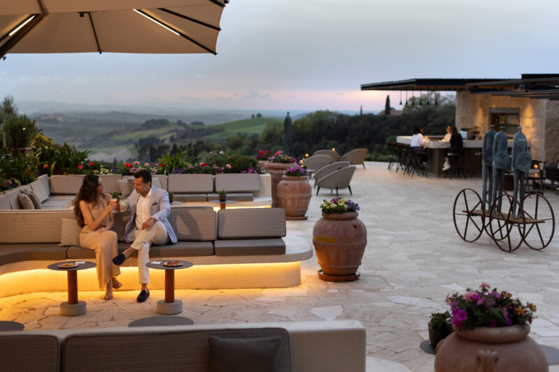 Aperitiv at Castelfalfi Bar Ecrù