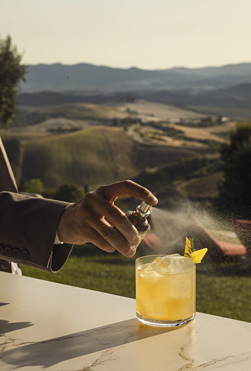 Bar Ecrù terrazza esterna Mattia Aquila 2023 1